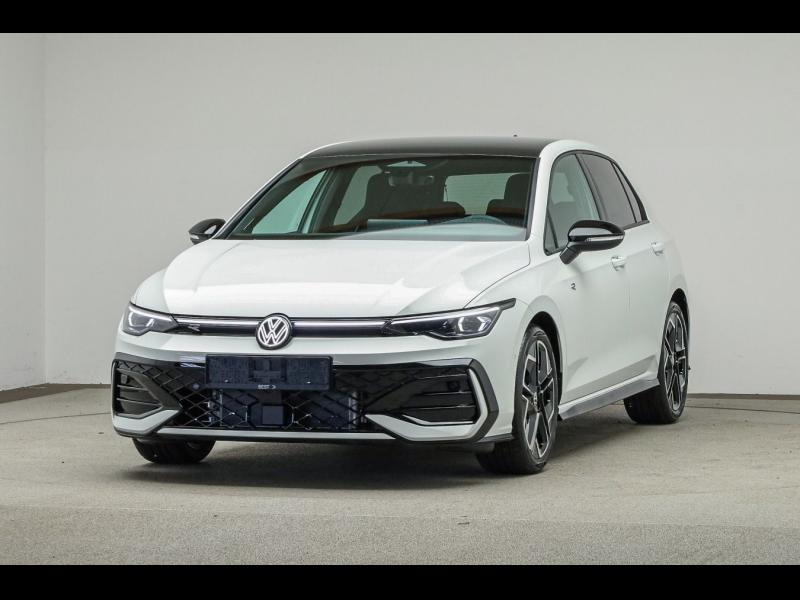 Volkswagen Golf R-Line – image 1 of 15