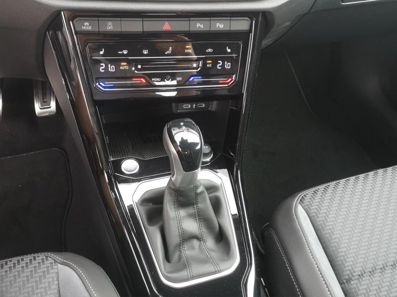 Volkswagen T-Roc Cabriolet R-Line – Bild 10 von 22