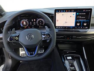 Volkswagen Golf R – image 5 of 15