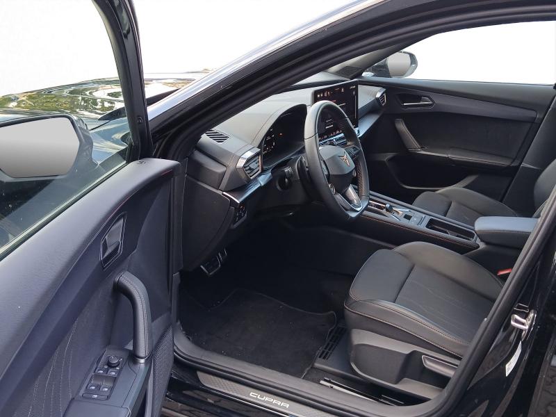 Cupra Formentor – image 12 of 17
