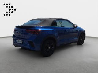 Volkswagen T-Roc Cabriolet R-Line – image 2 of 26