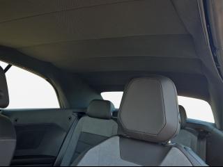 Volkswagen T-Roc Cabriolet R-Line – image 10 of 26