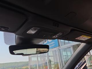 Volkswagen T-Roc Cabriolet R-Line – image 21 of 26