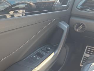 Volkswagen T-Roc Cabriolet R-Line – image 24 of 26