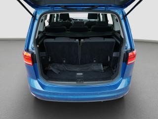 Volkswagen Touran Active – image 11 of 24