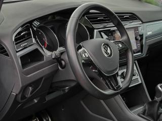 Volkswagen Touran Active – image 19 of 24