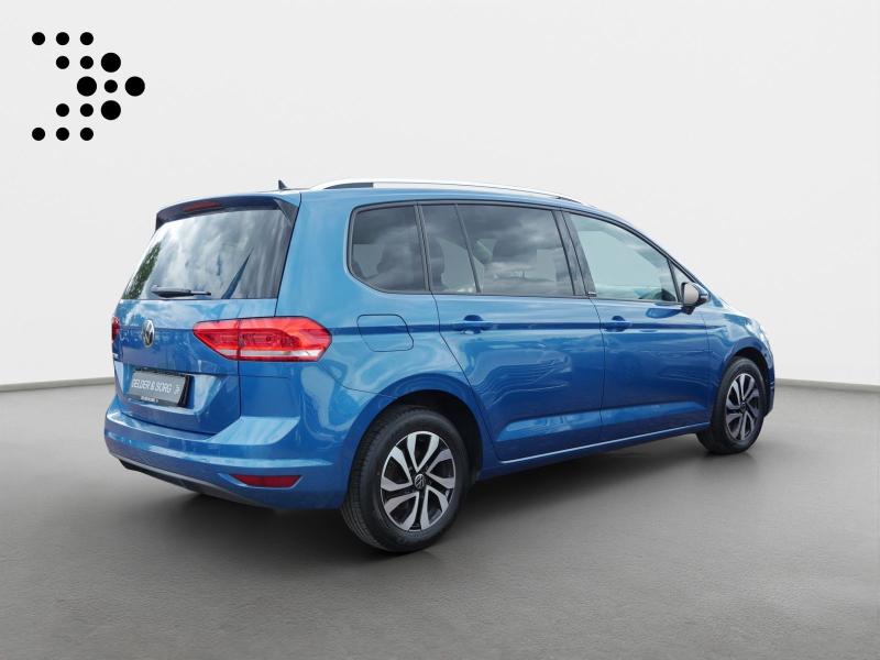 Volkswagen Touran Active – image 18 of 24