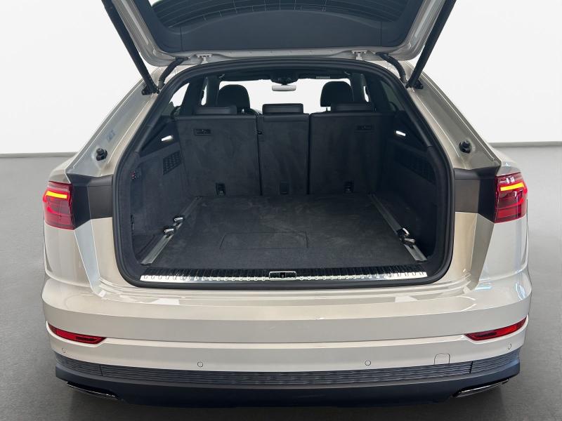 Audi Q8 – image 11 of 18