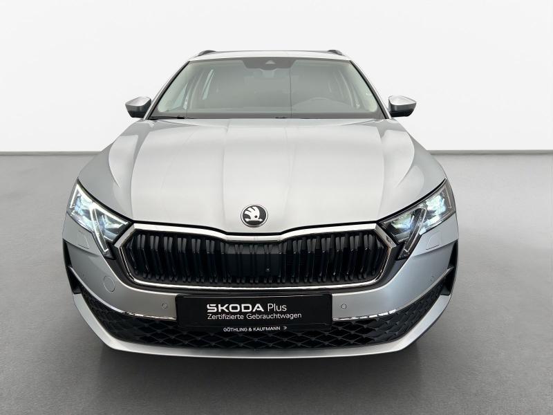 Škoda Octavia Selection – image 12 of 17