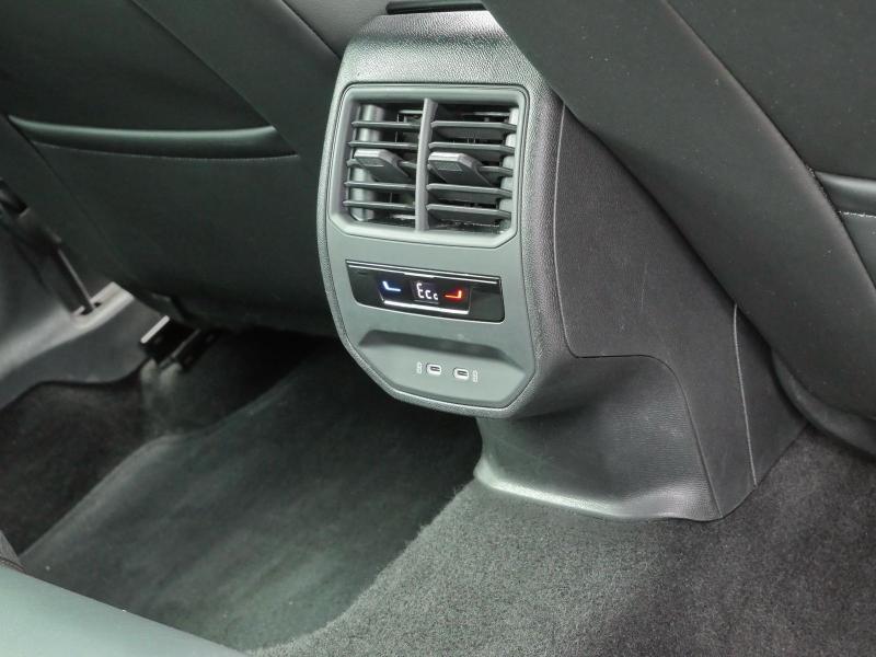 Cupra Leon VZ – image 17 of 24