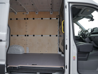 Volkswagen Crafter – image 18 of 22