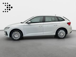 Škoda Scala Essence – image 3 of 16