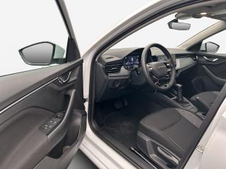 Škoda Scala Essence – image 14 of 16