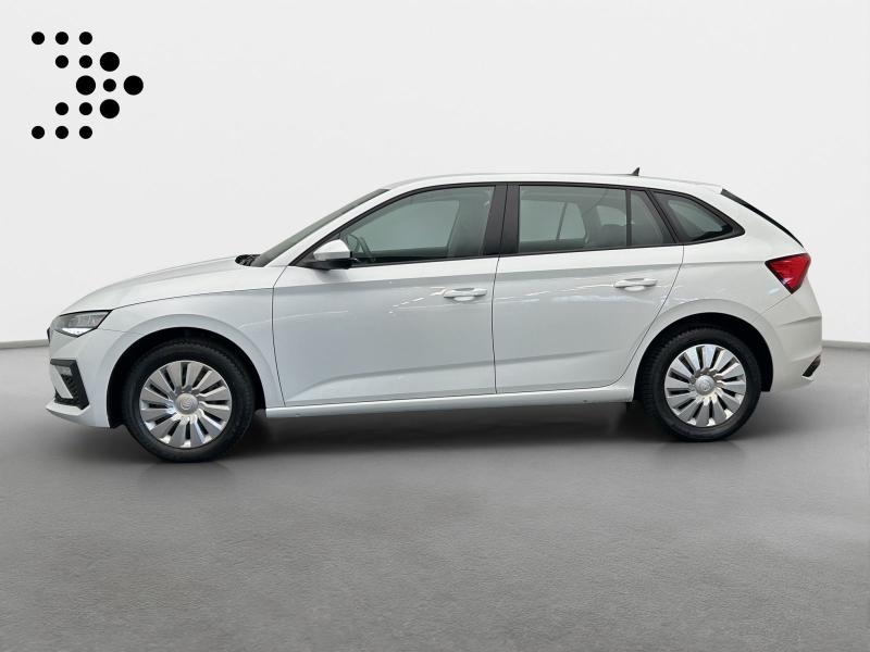 Škoda Scala Essence – image 3 of 16