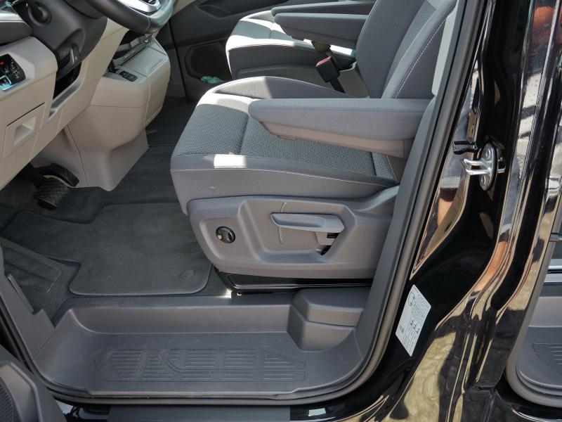 Volkswagen T7 Multivan LIFE – Bild 22 von 24
