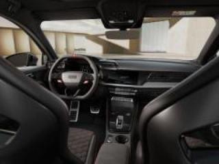 Audi RS 3 Sportback RS – image 8 of 10