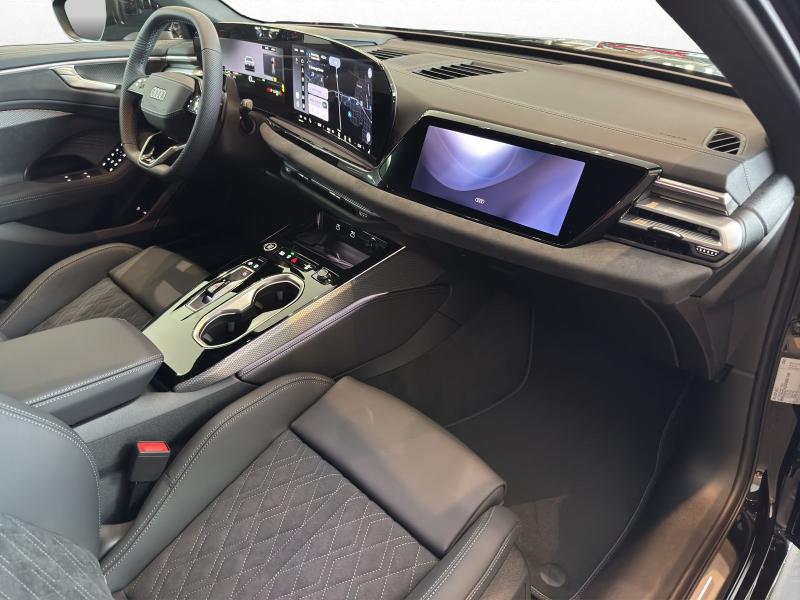 Audi A6 Avant S line – image 4 of 19