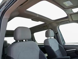 Volkswagen T7 Multivan LIFE – image 10 of 24