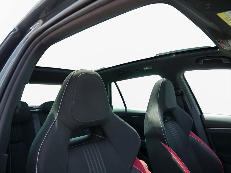 Škoda Kamiq Monte Carlo – image 10 of 24