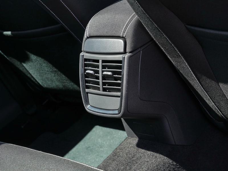 Škoda Kamiq Monte Carlo – image 17 of 24