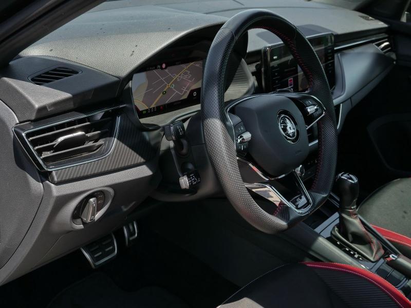 Škoda Kamiq Monte Carlo – image 19 of 24