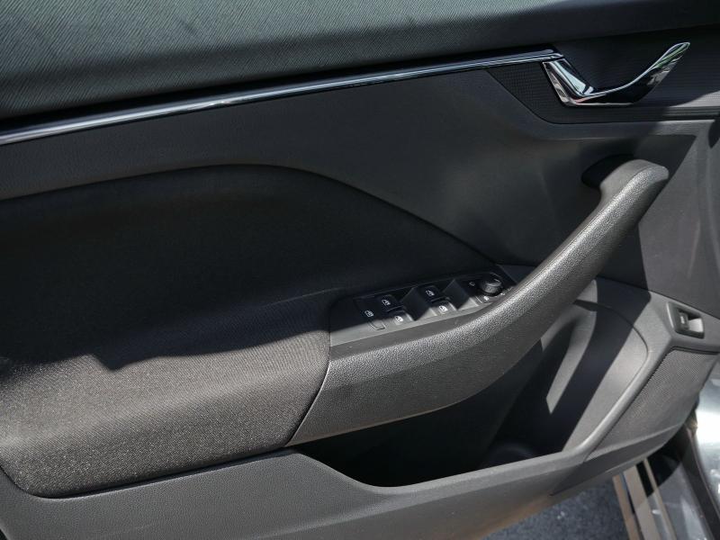 Škoda Kamiq Monte Carlo – image 21 of 24