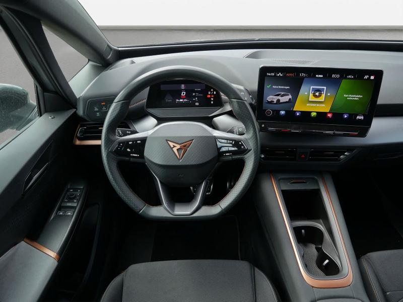 Cupra Born – image 8 of 24