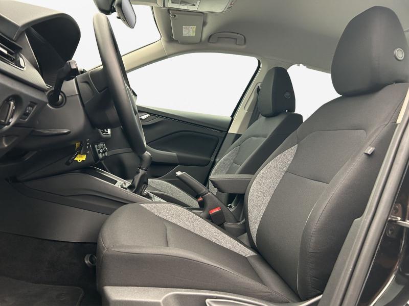 Škoda Kamiq Essence – image 10 of 16