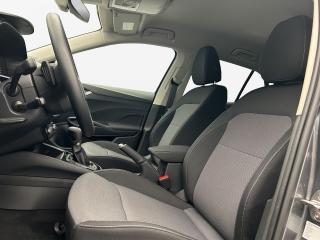 Škoda Fabia Tour – image 10 of 16