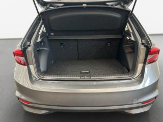 Škoda Fabia Tour – image 11 of 16