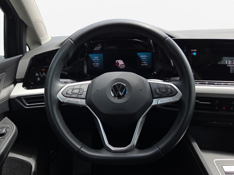 Volkswagen Golf LIFE – image 8 of 16