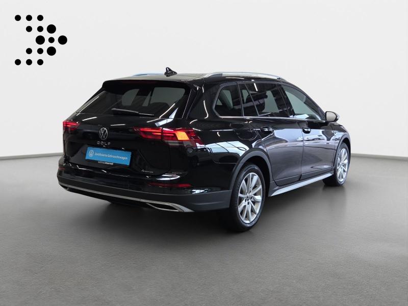 Volkswagen Golf Variant Alltrack – image 2 of 15
