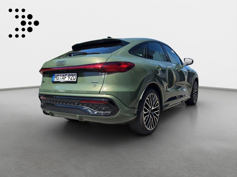 Audi Q5 Sportback S line – image 2 of 19