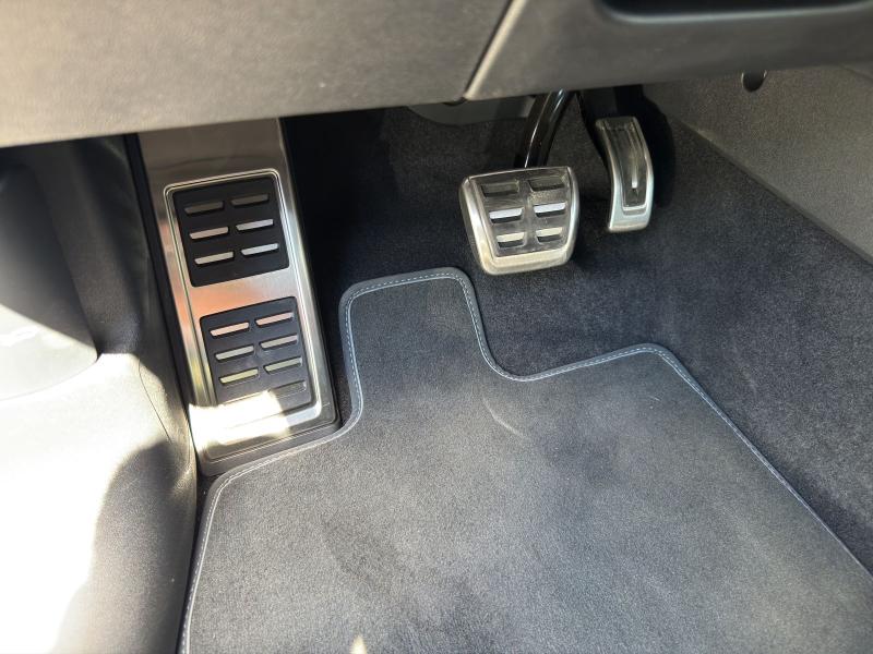 Audi Q5 Sportback S line – image 18 of 19