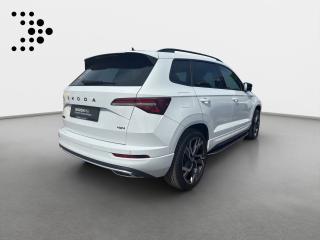Škoda Karoq Sportline – image 2 of 17