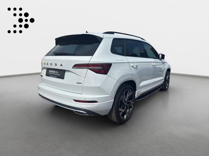 Škoda Karoq Sportline – image 2 of 17