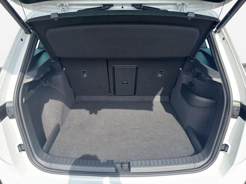 Škoda Karoq Sportline – image 10 of 17