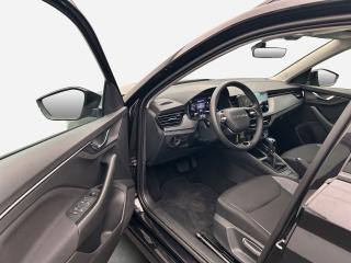 Škoda Kamiq Essence – image 14 of 16