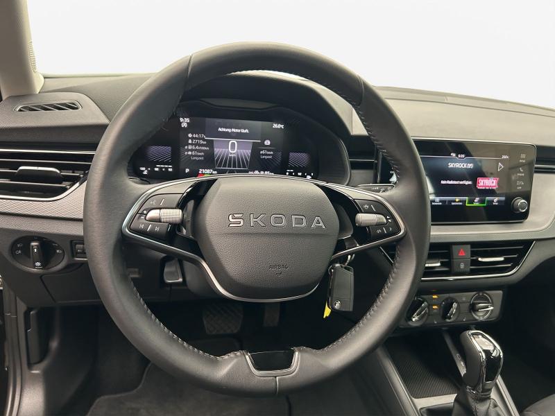 Škoda Kamiq Essence – image 8 of 16