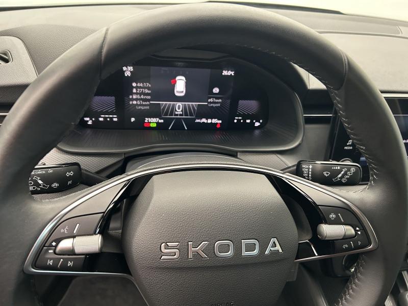 Škoda Kamiq Essence – image 9 of 16