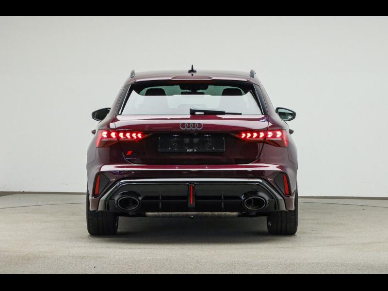 Audi RS 3 Sportback – image 5 of 15
