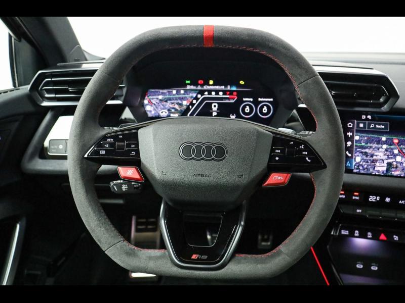 Audi RS 3 Sportback – image 12 of 15