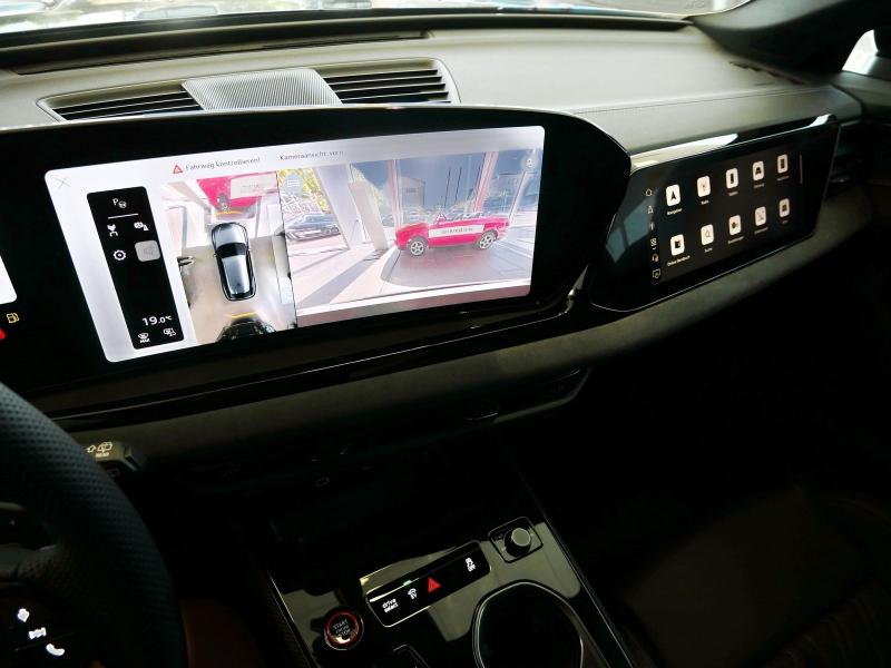 Audi A6 Avant Edition – image 15 of 24