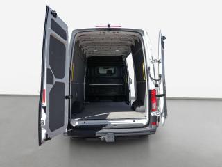 Volkswagen Crafter – image 11 of 24