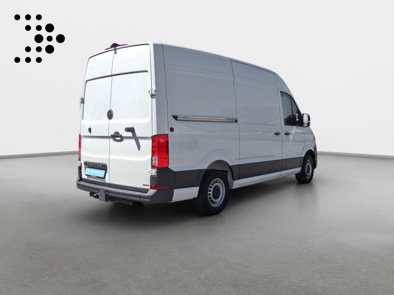 Volkswagen Crafter – image 2 of 24