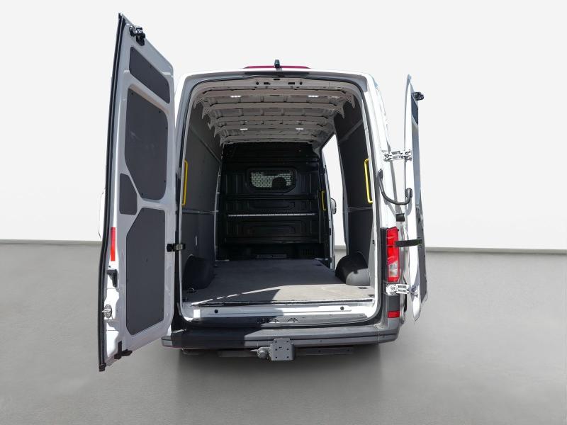 Volkswagen Crafter – image 11 of 24