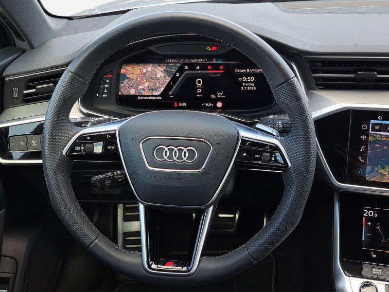 Audi A6 Avant S line – image 9 of 22