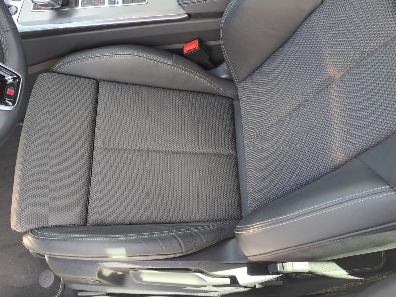 Audi A6 Avant S line – image 21 of 22