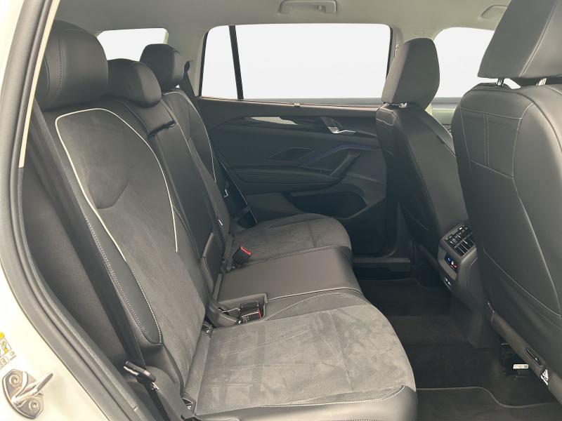 Volkswagen Tayron Elegance – image 16 of 17