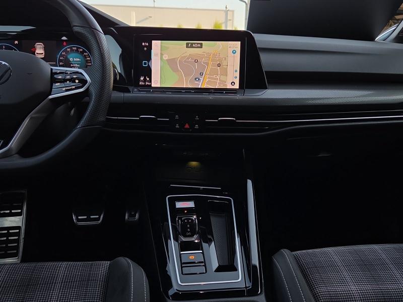 Volkswagen Golf GTD – image 7 of 16